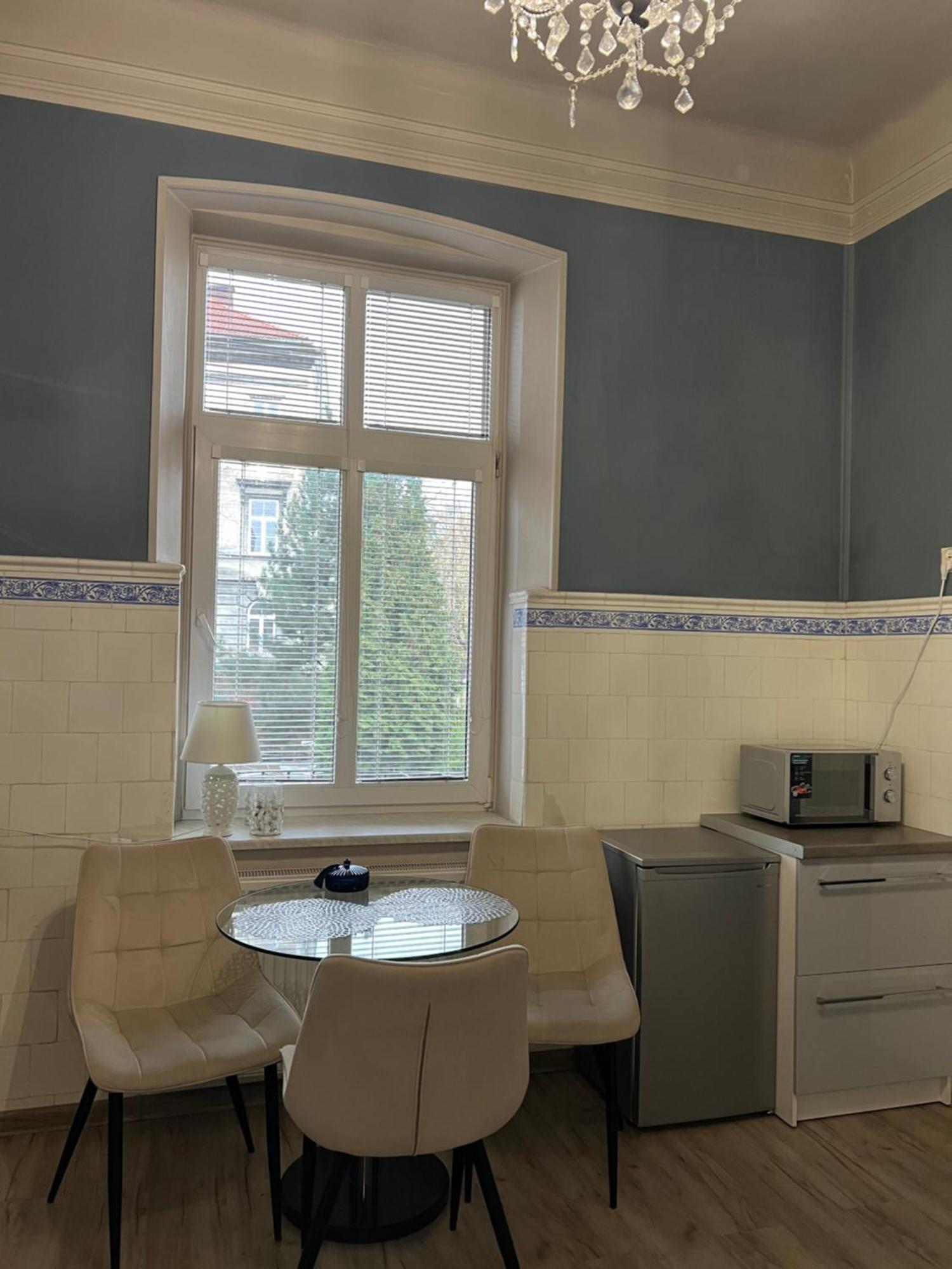 Apartamenty Przy Dworcu Przemyśl Dış mekan fotoğraf
